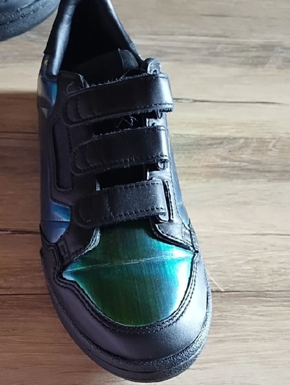 adidas no box